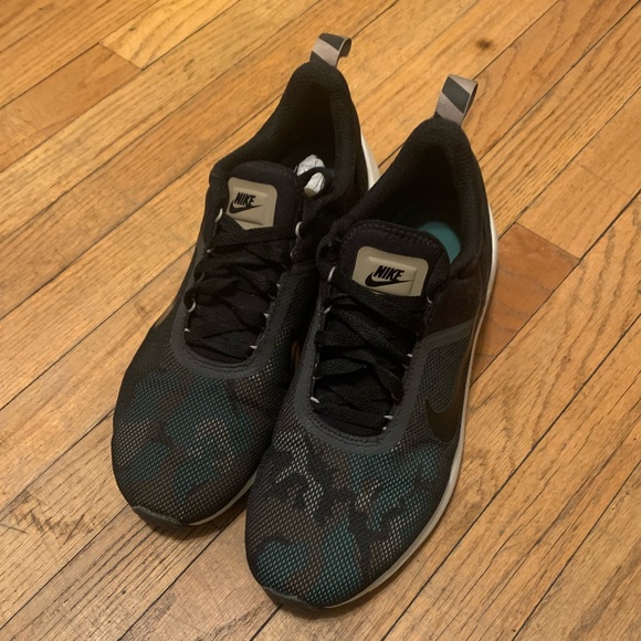 Nike Lunarestoa premium 2  reflective 3m sneaker - Picture 1 of 5